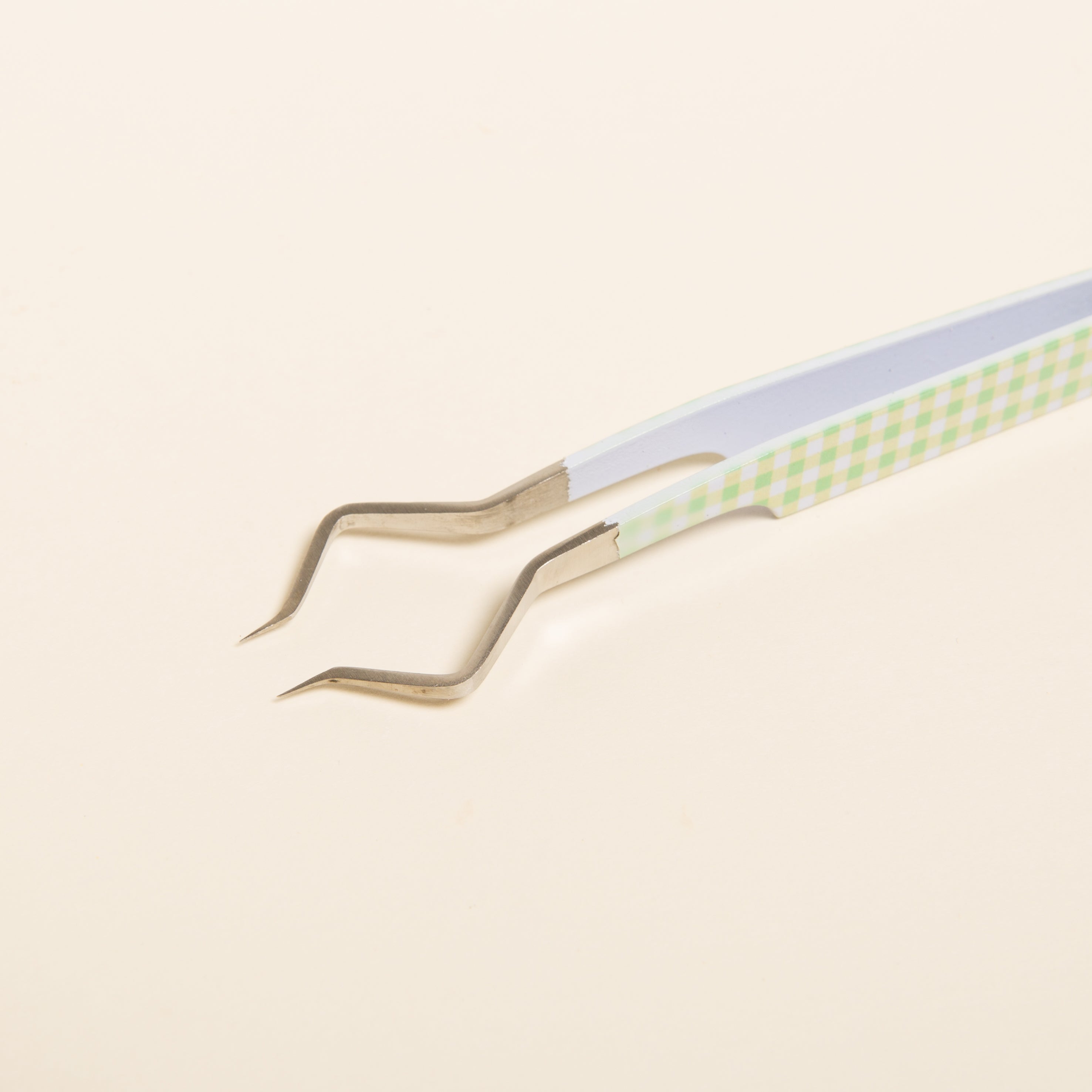 Special Isolating Tweezers