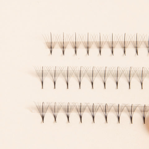 MIXED Wispy Pokey Lash PRO-MADE Box On Strips (1050 fans)